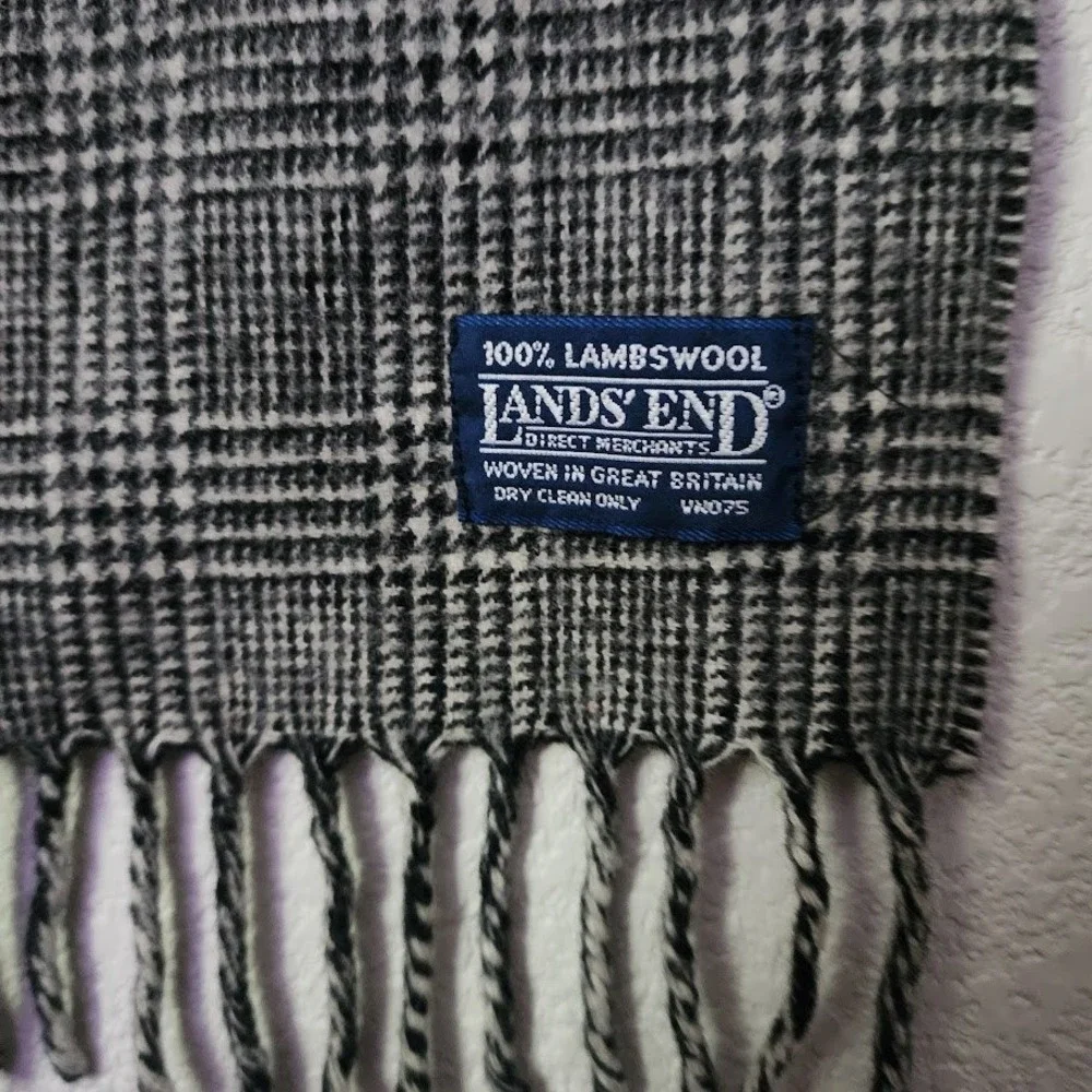 LANDS' END VINTAGE 90s Lambswool Glen Plaid Scarf Gray Fringe Made in‎ Britain